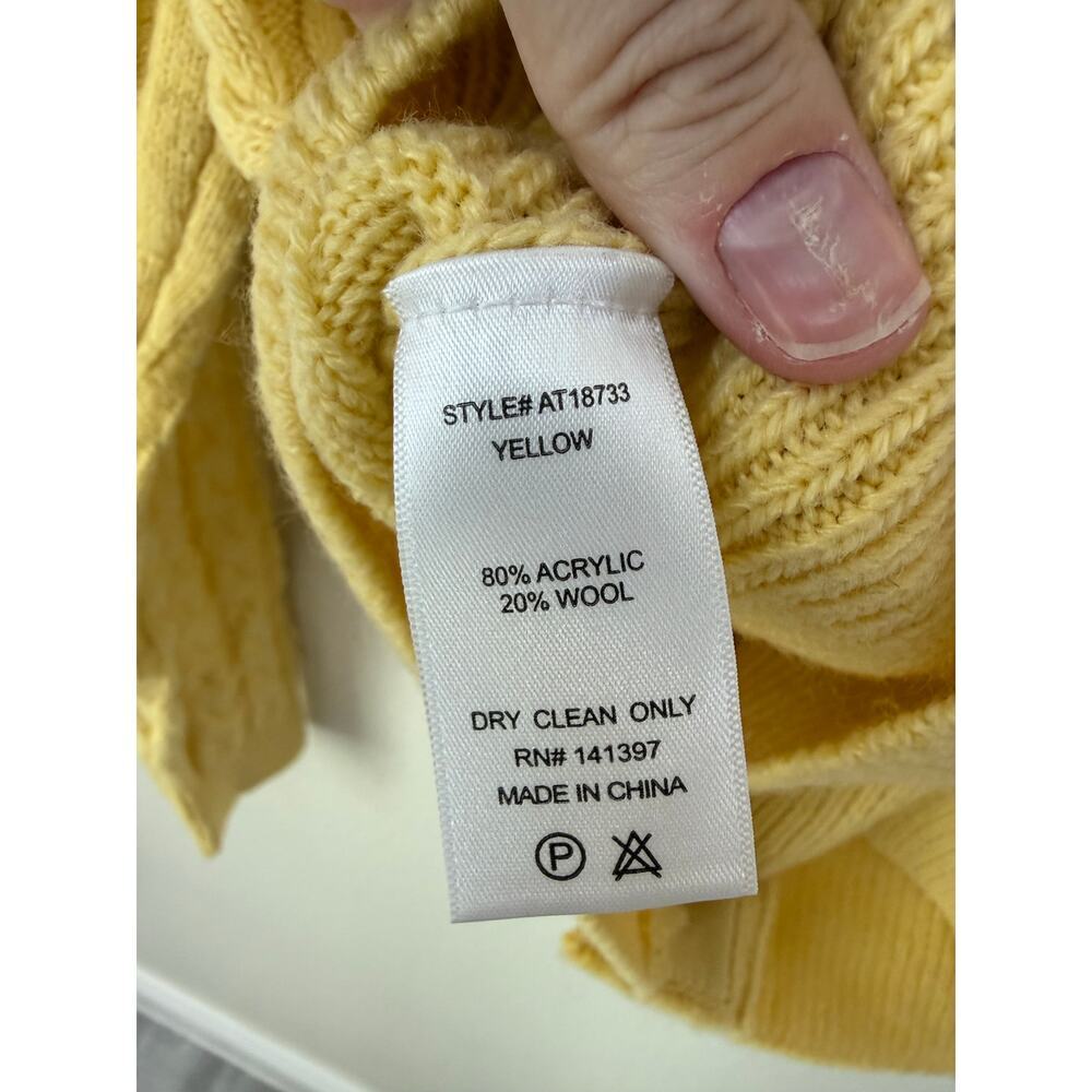 Anthropologie ASTR The Label Cable Stitch Cardigan Pearls Yellow Size Medium - Picture 4 of 6